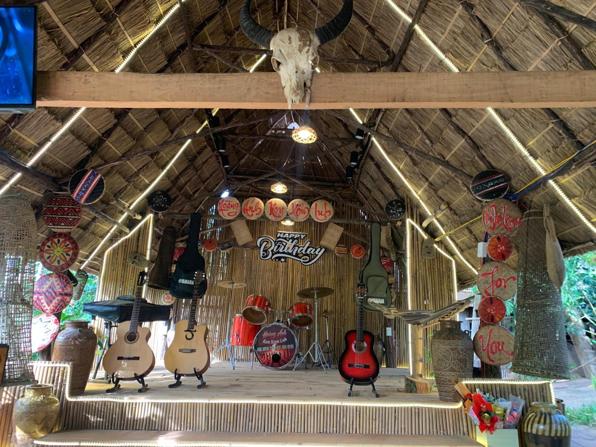 Khu Du Lich Sinh Thai, Nghi Duong Homestay Hoang Anh - Kon Xom Luh Kon Tum Eksteriør billede