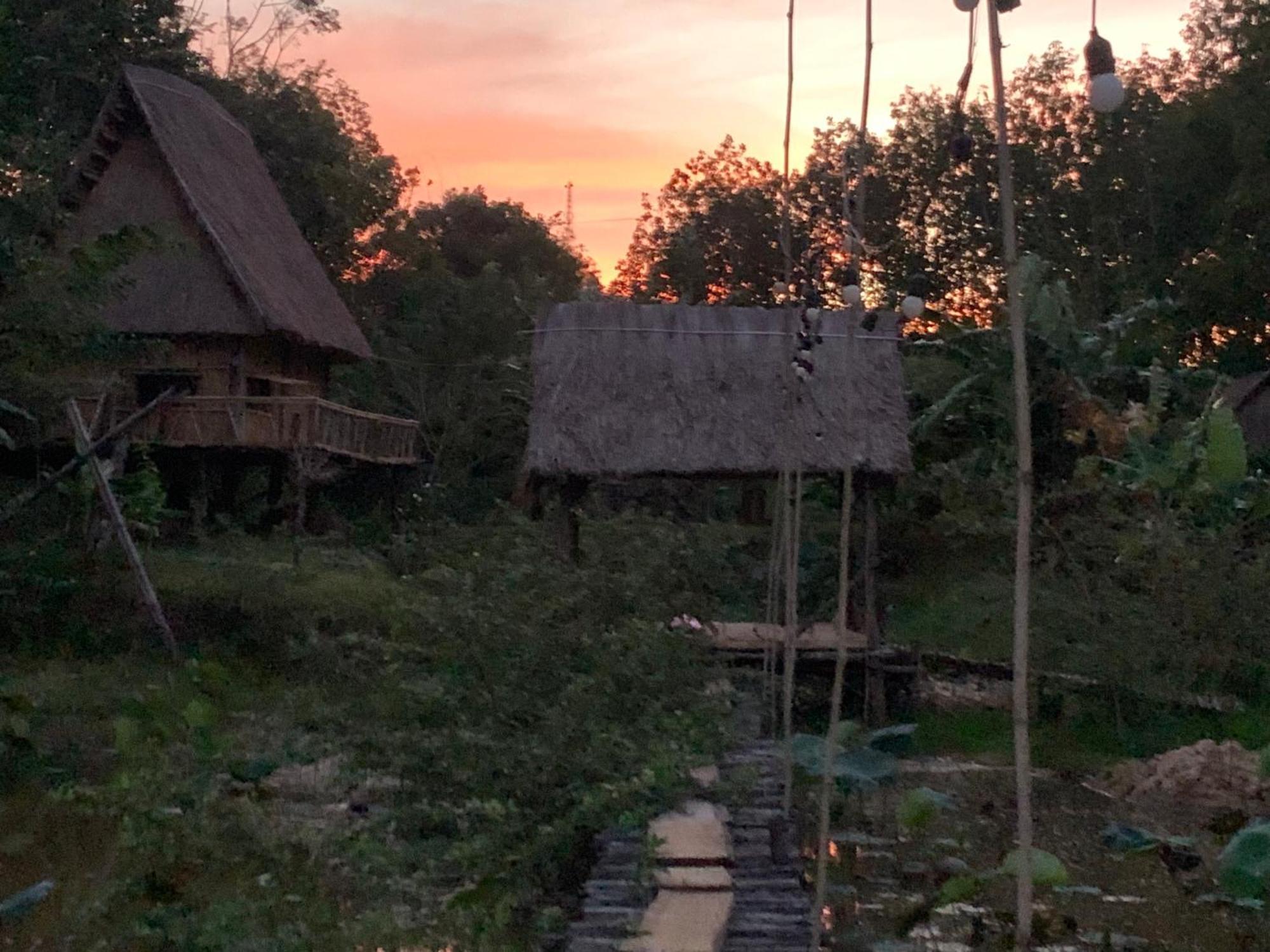 Khu Du Lich Sinh Thai, Nghi Duong Homestay Hoang Anh - Kon Xom Luh Kon Tum Eksteriør billede