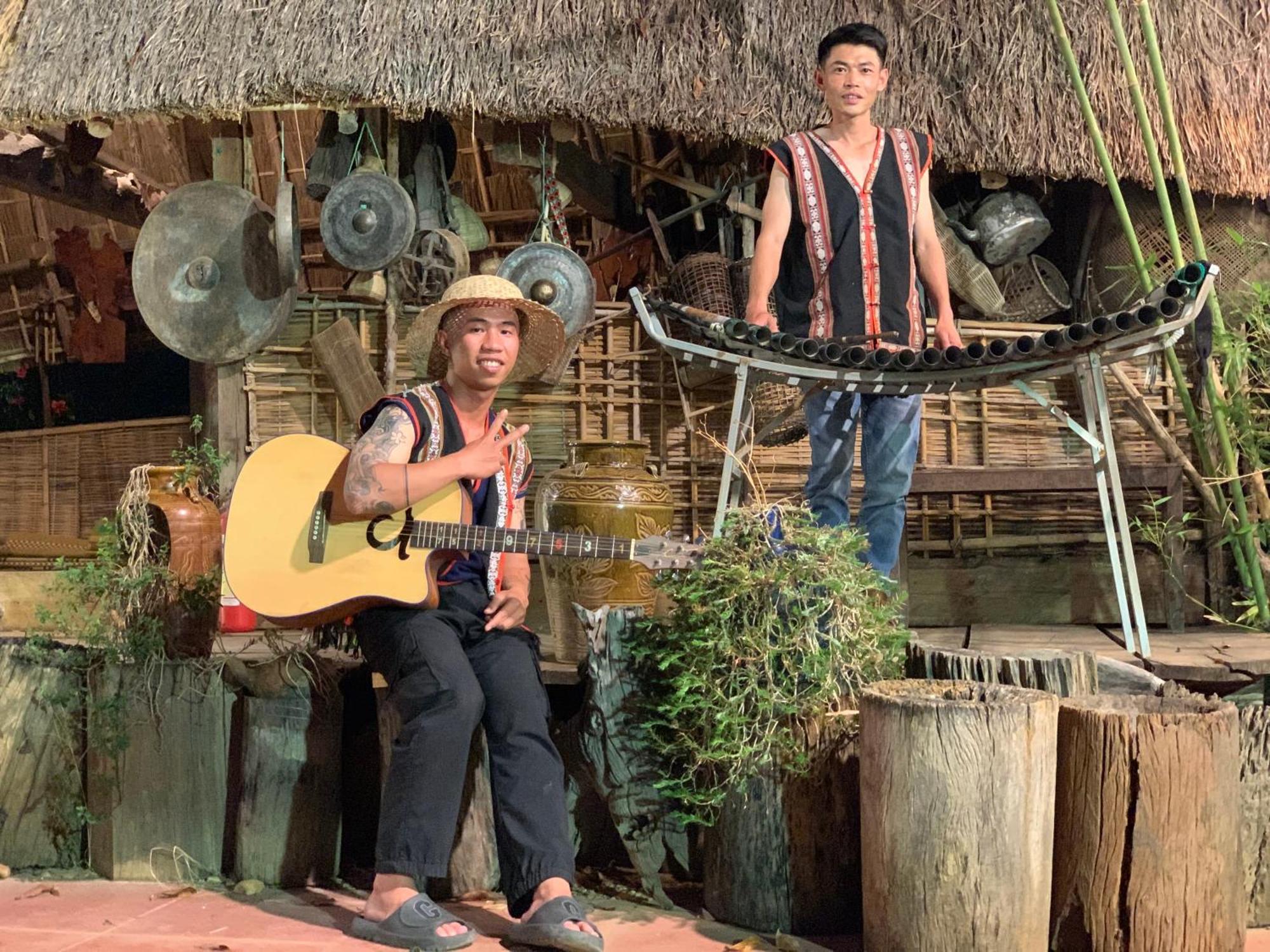Khu Du Lich Sinh Thai, Nghi Duong Homestay Hoang Anh - Kon Xom Luh Kon Tum Eksteriør billede