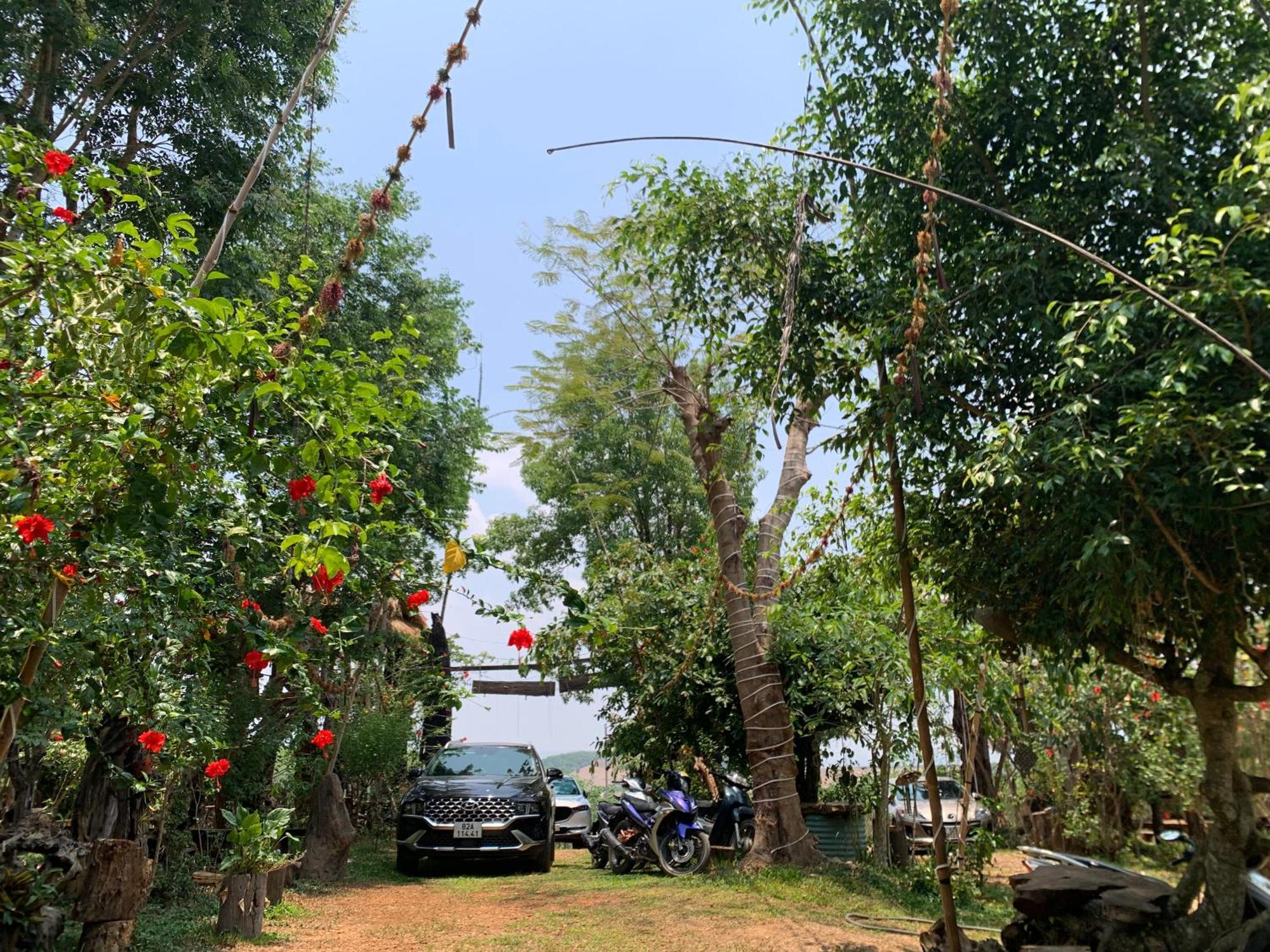 Khu Du Lich Sinh Thai, Nghi Duong Homestay Hoang Anh - Kon Xom Luh Kon Tum Eksteriør billede
