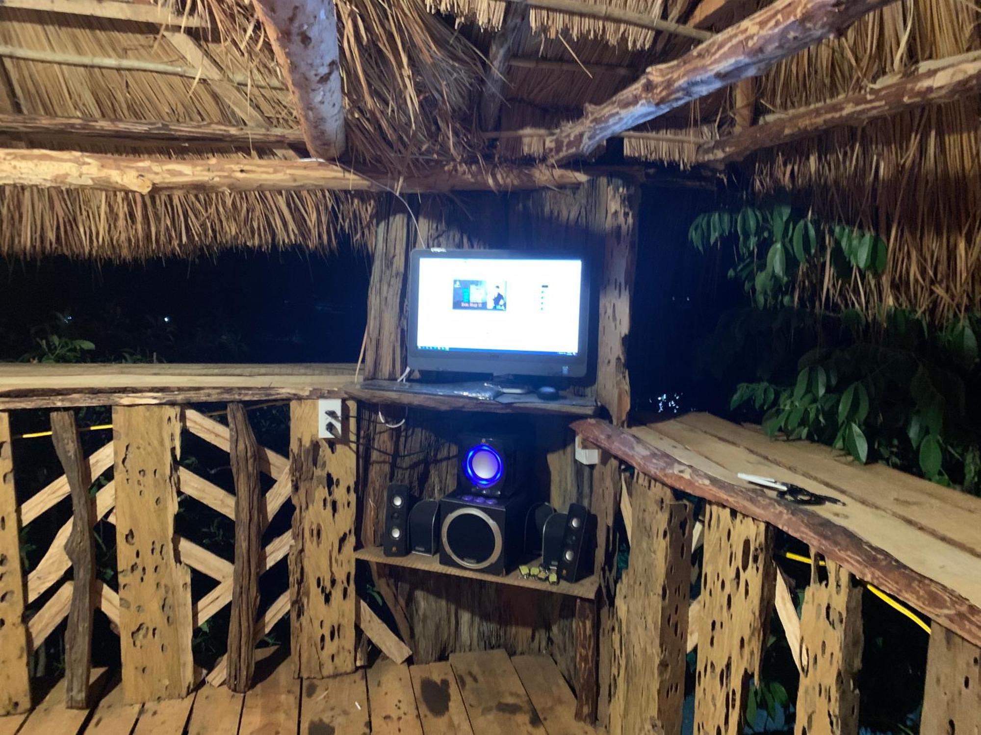 Khu Du Lich Sinh Thai, Nghi Duong Homestay Hoang Anh - Kon Xom Luh Kon Tum Eksteriør billede