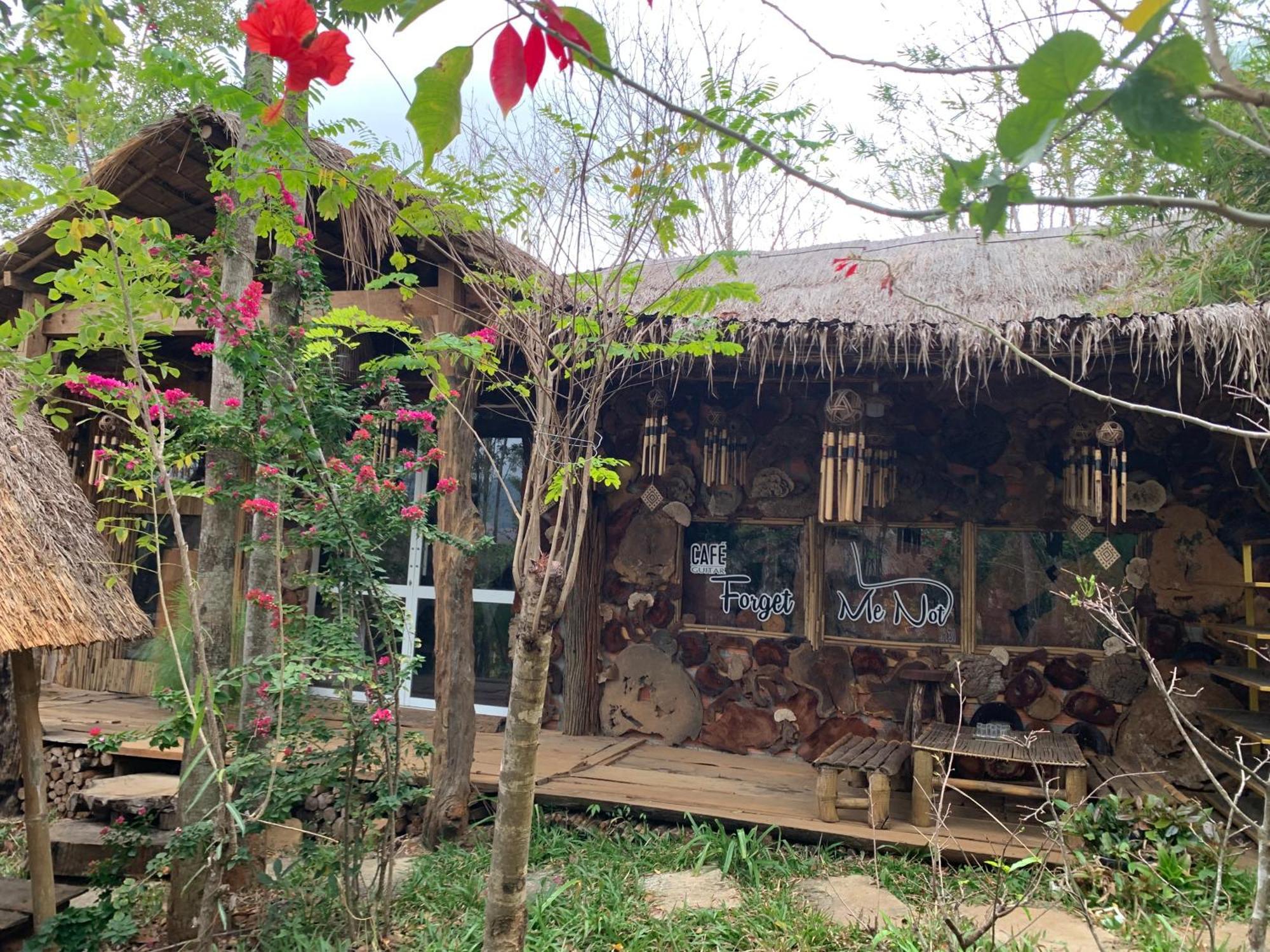 Khu Du Lich Sinh Thai, Nghi Duong Homestay Hoang Anh - Kon Xom Luh Kon Tum Eksteriør billede